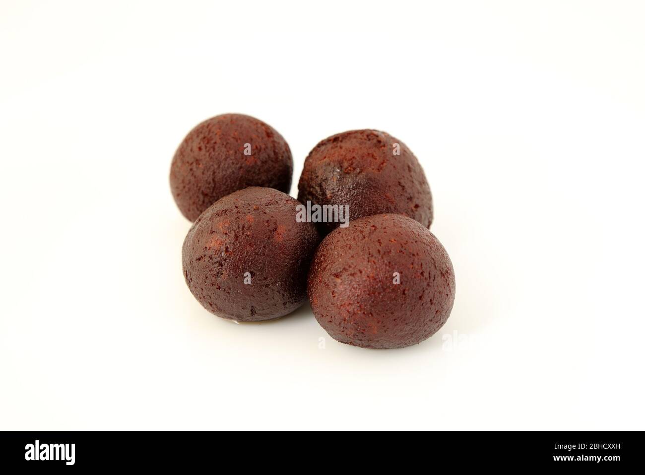 Nahaufnahme des indischen Dessert Gulab Jamun oder Kala Jamun. Dies ist das berühmte süße Gericht Indiens. Stockfoto