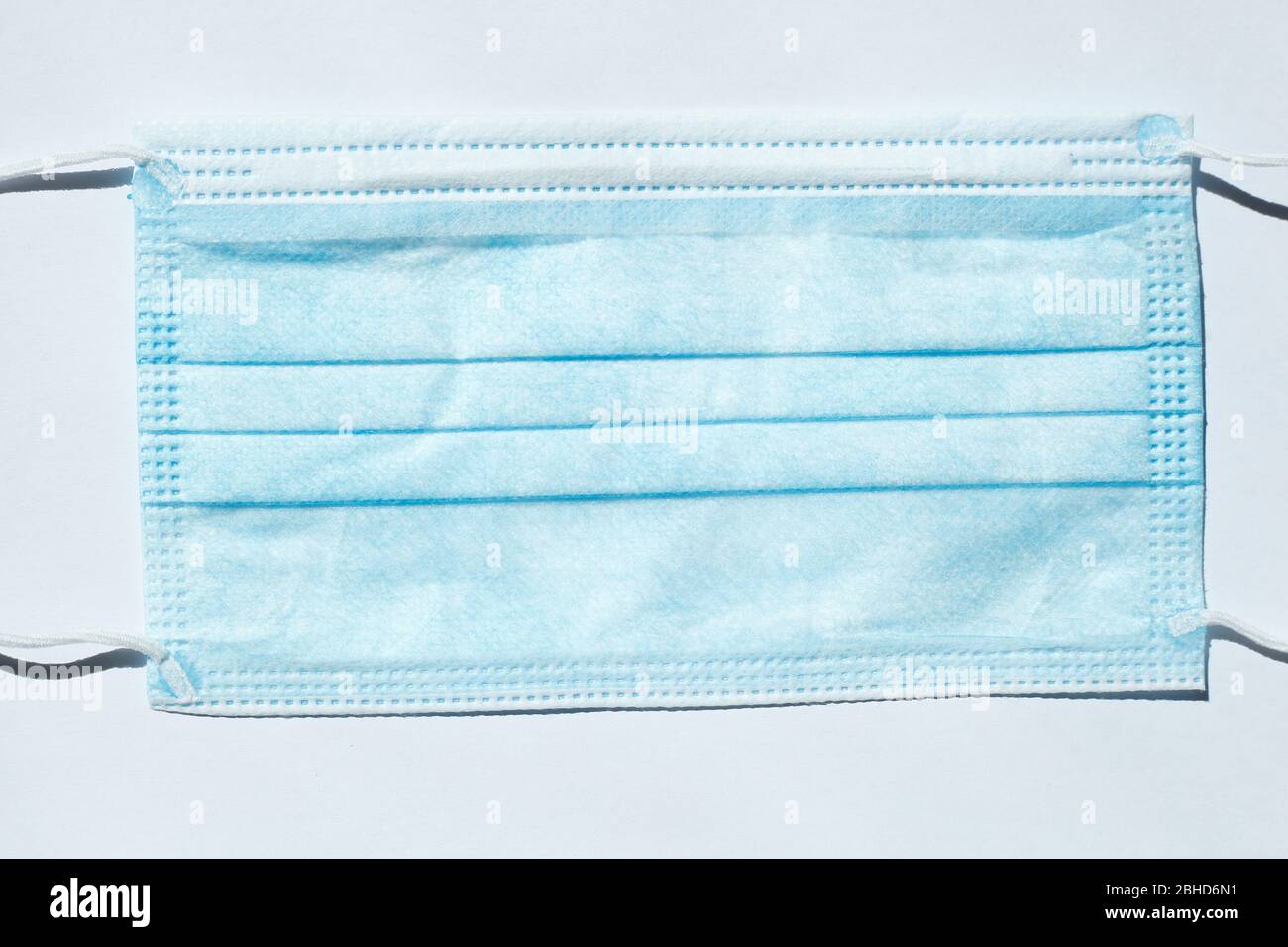 Atemschutzmaske, weisser Hintergrund, Deutschland, Europa Stockfoto