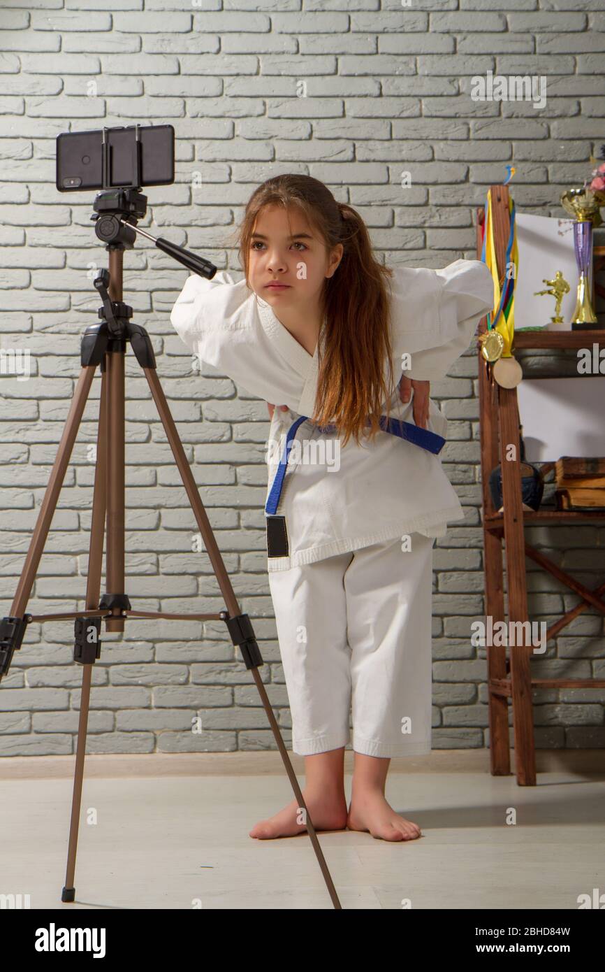 Karate Mädchen Internet Stockfoto
