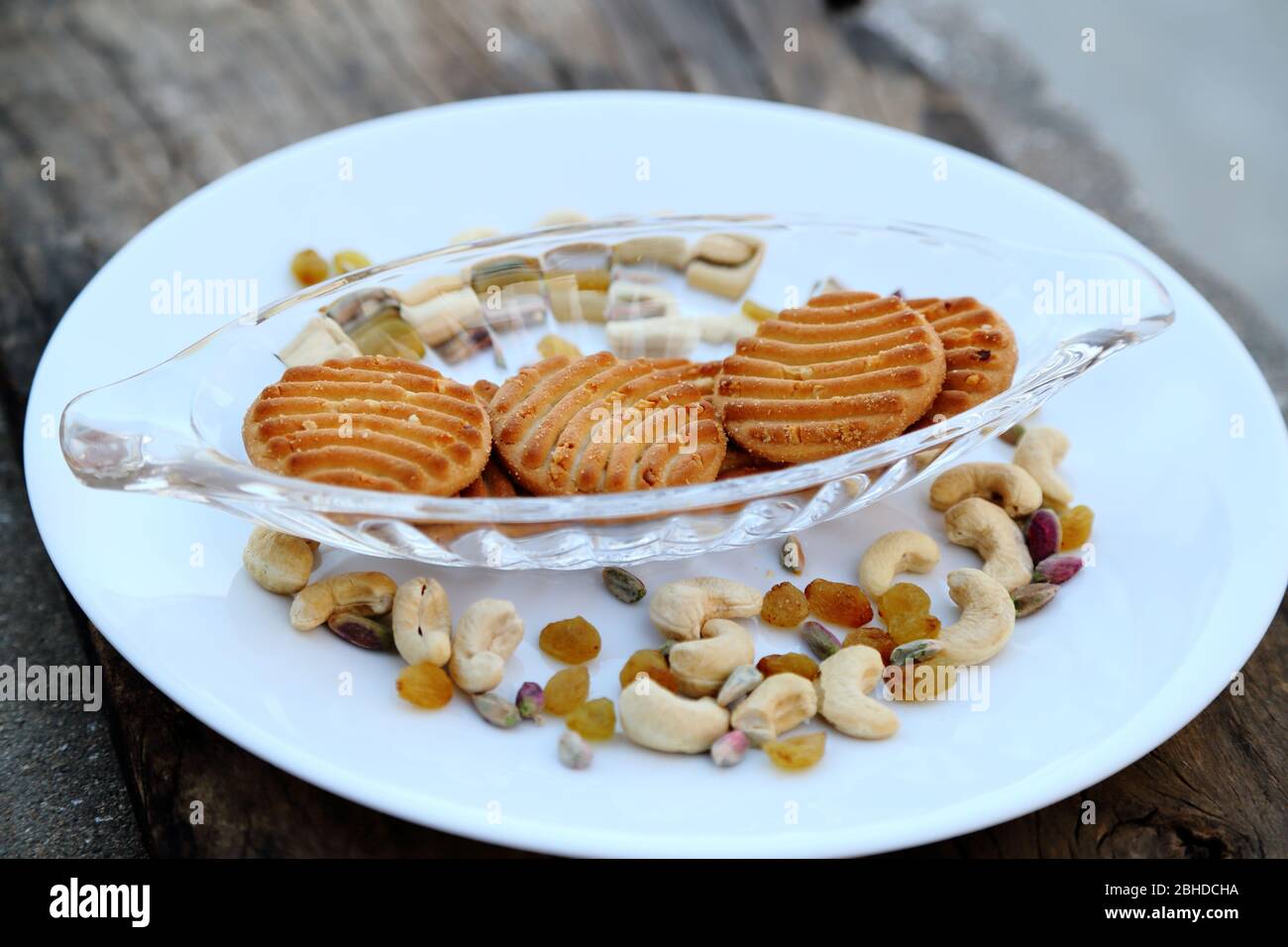 Kekse oder Kekse mit trockenen Früchten. Gesunde Ernährung. Stockfoto