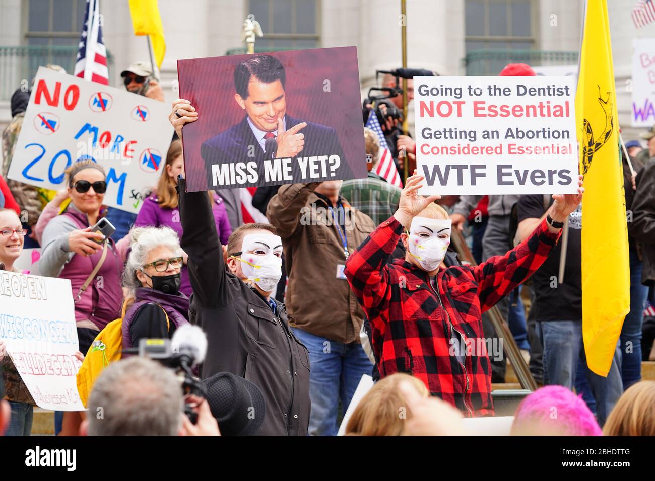 Wisconsiniten versammelten sich im Capitol of Wisconsin