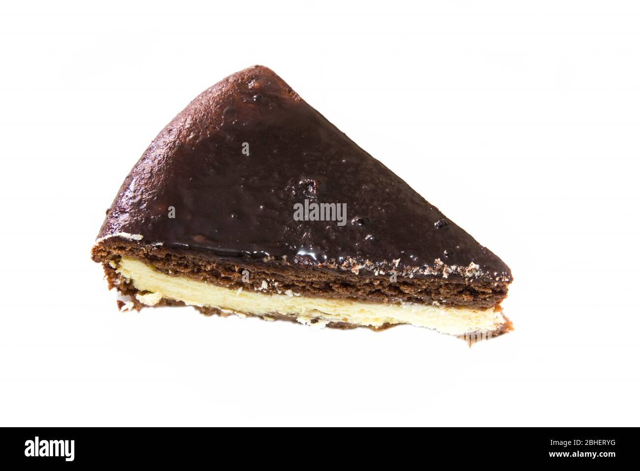 Scheibe Schokolade und Käsekuchen isoliert Stockfoto