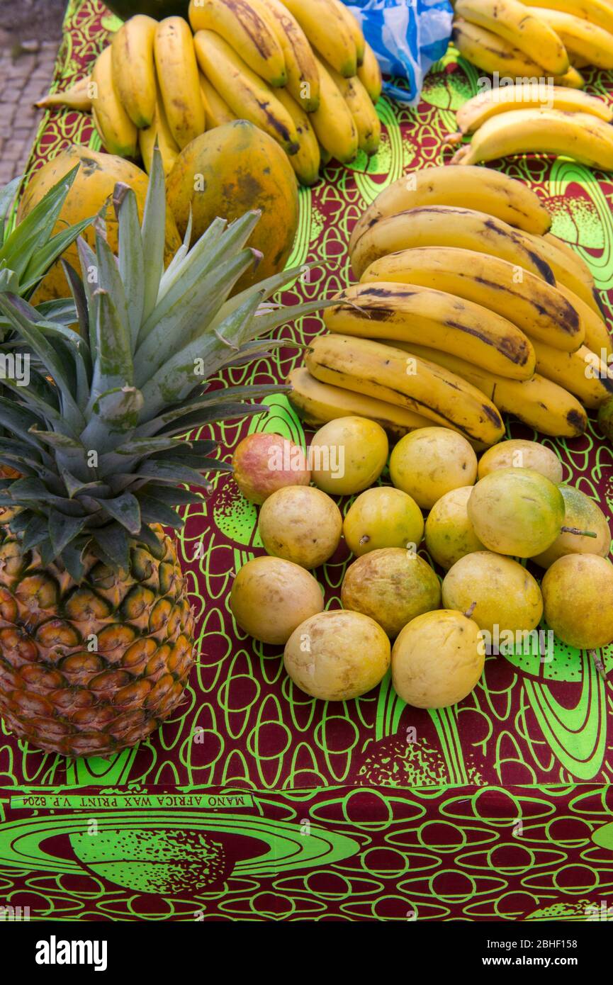 Obst-Ausstellung in Benguela, Angola. Stockfoto
