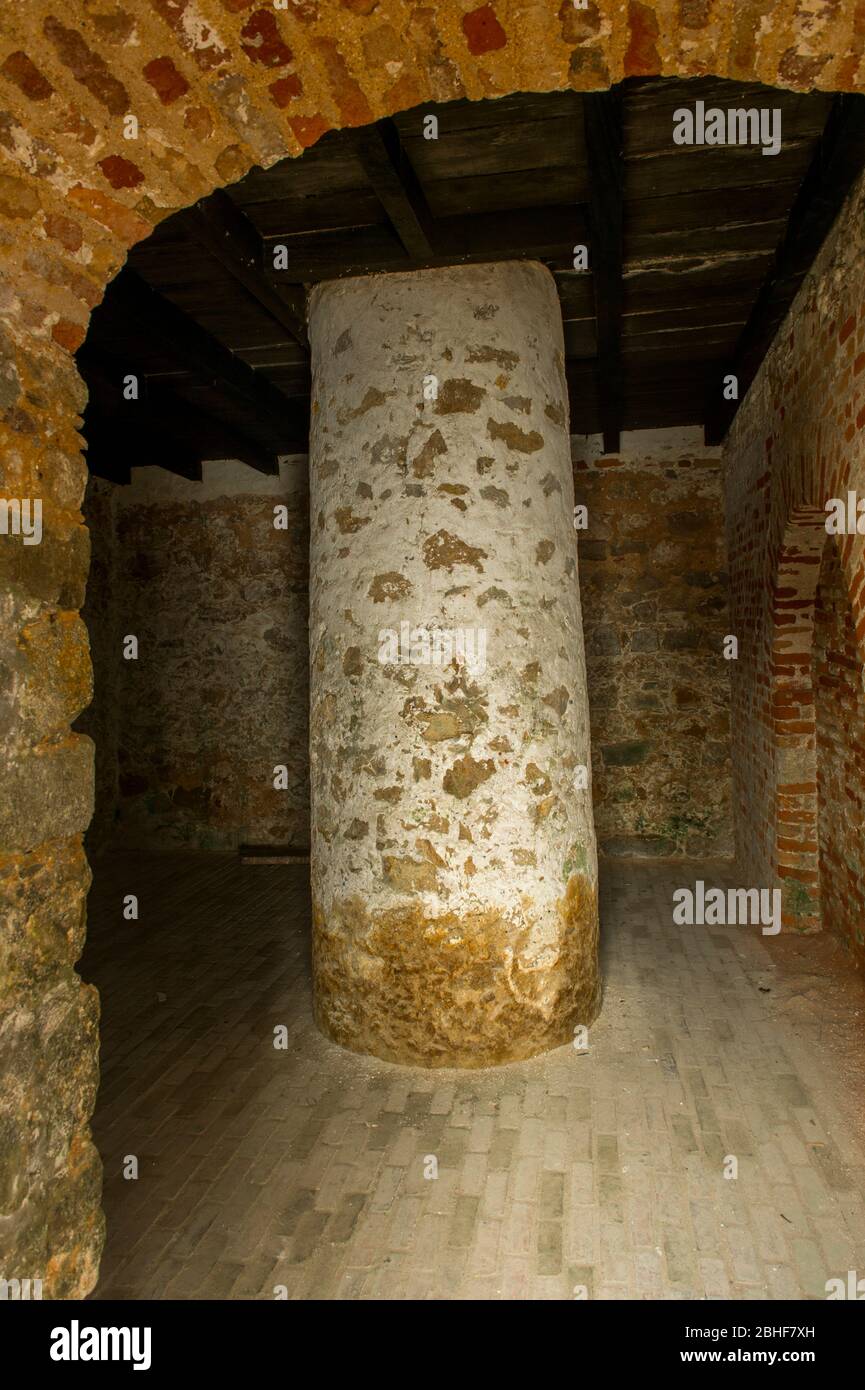 Slave-Quartiere auf der Cape Coast Castle (UNESCO-Weltkulturerbe), die eine von mehreren Burgen der Sklaven ist, Befestigungen in Ghana bei Elmina bu Stockfoto