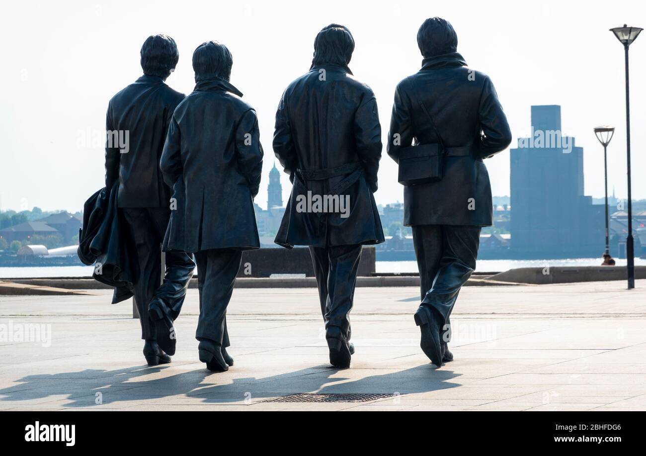 Die Beatles-Statue am Pier Head in Liverpool Stockfoto