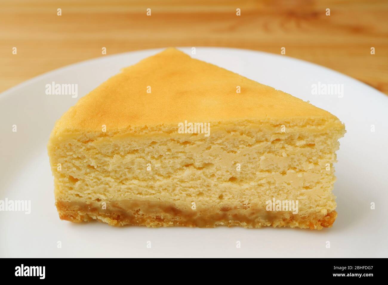 One Piece Cheesecake Stockfotos Und Bilder Kaufen Alamy