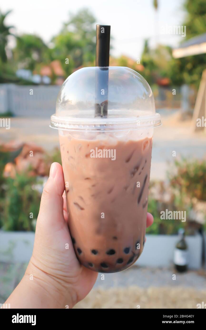 eistakao oder Eislaatte mit Blase, Blase Kakao Stockfoto
