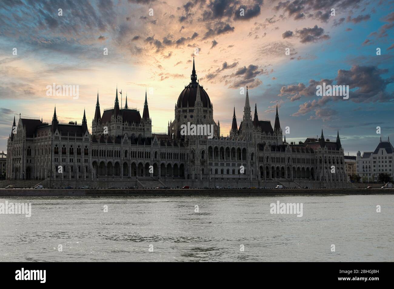 ungarisches parlament bei Sonnenuntergang Budapest Ungarn Stockfoto