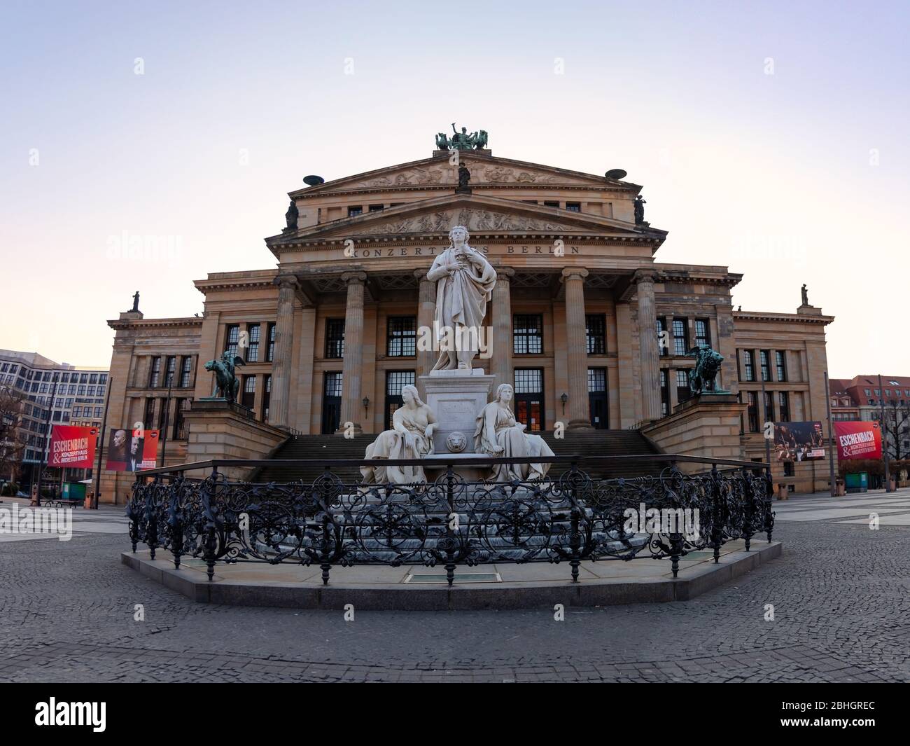 Berlin, Deutschland - 28. März 2020 - das berühmte Konzerthaus Berlin, Konzerthalle in Berlin und Heimat des Konzerthausorchesters Berlin Stockfoto