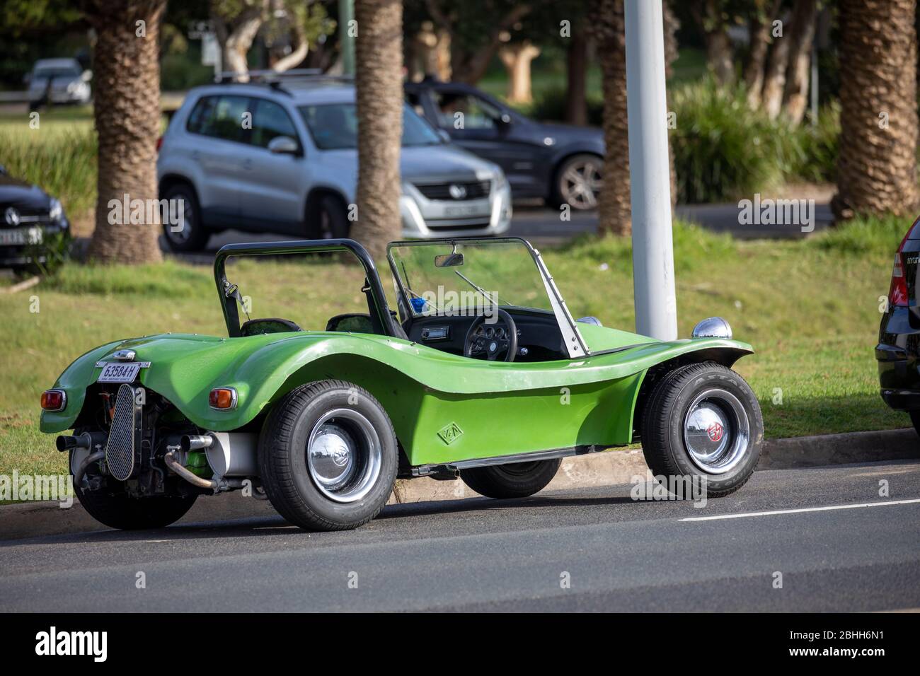 Green Beach Buggy Stil Erbe Auto Cabrio geparkt in Sydney, Australien Stockfoto