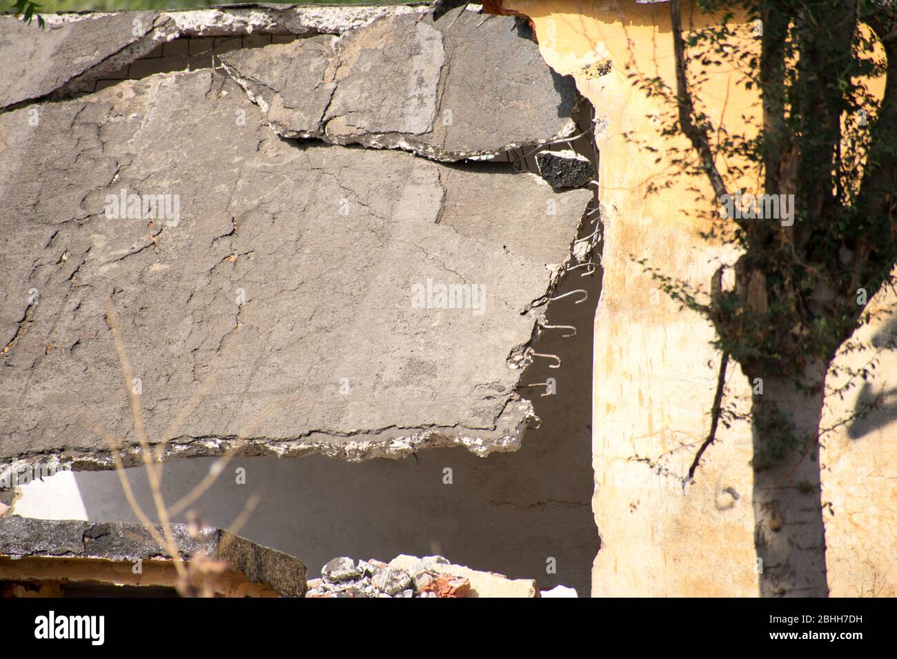 Zerbrochene verlassene Häuser und Gebäude Stockfoto