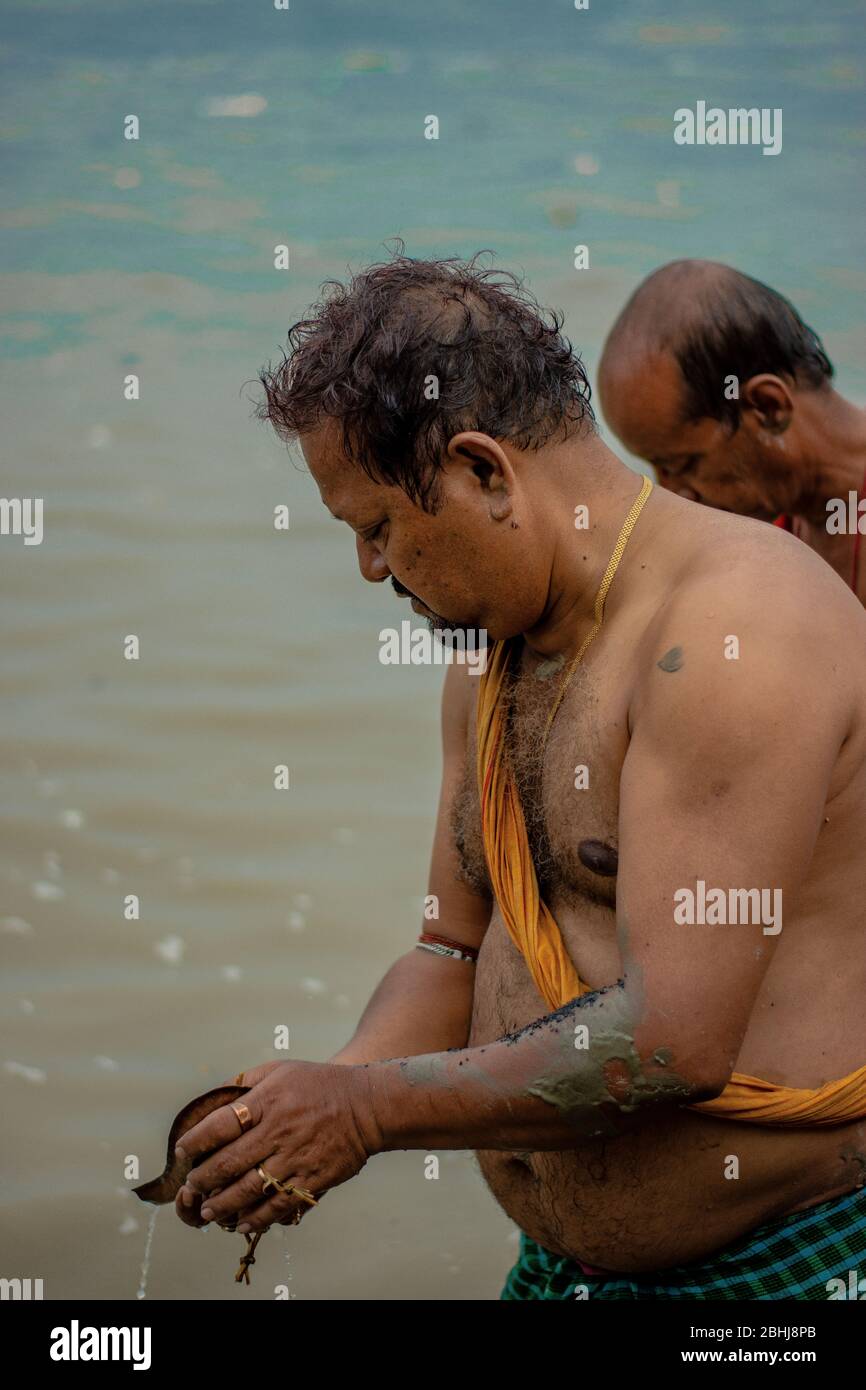 Tarpan: Ein Tag, um die Seele der Vorfahren zu verehren Stockfoto