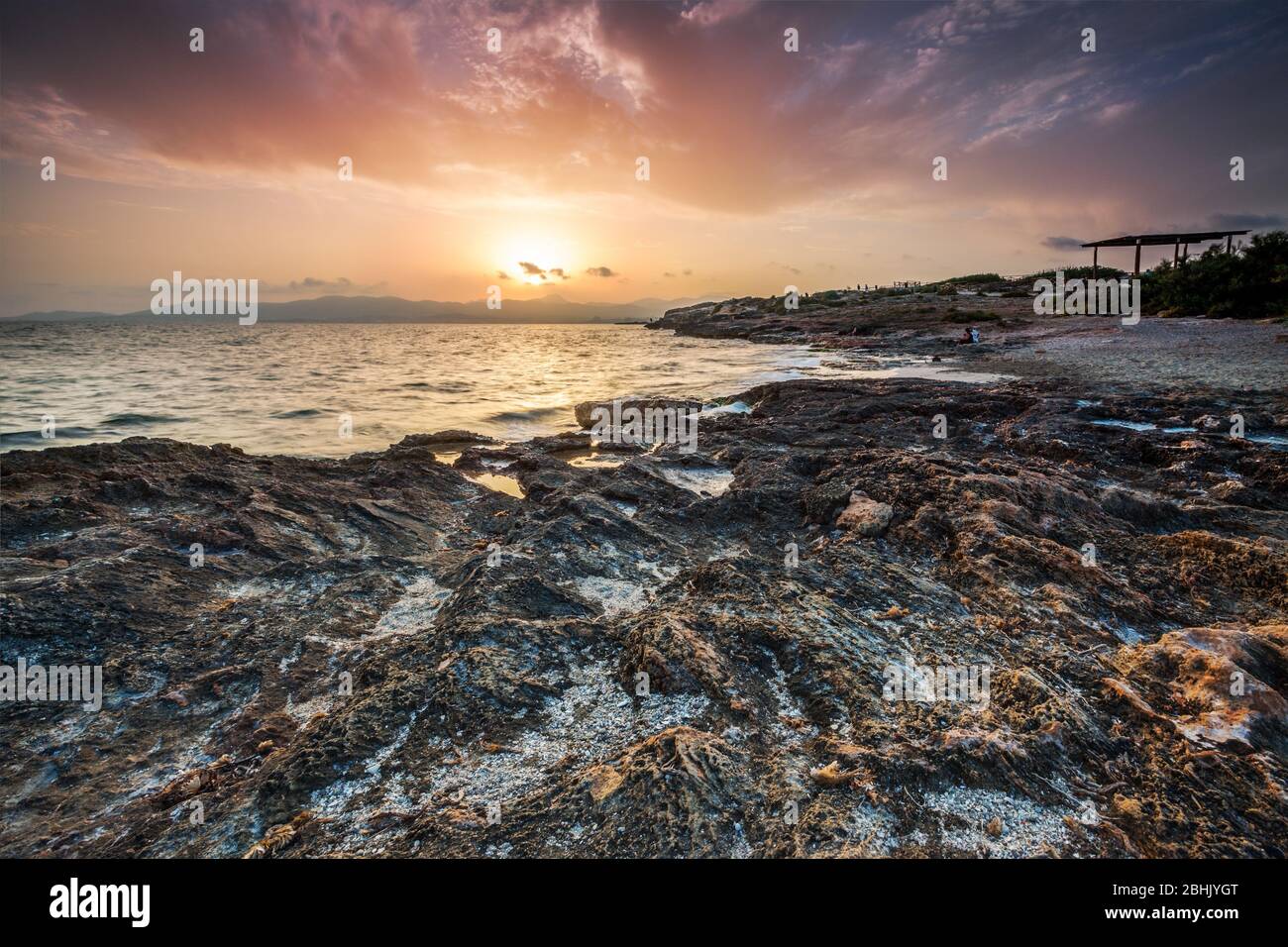 Sonnenuntergang am Strand Can Pere Antoni, Palma di Maiorca, Mallorca, Balearen Spanien, Westeuropa Stockfoto