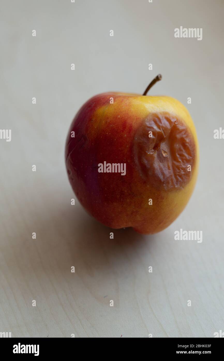 Fauler Apfel Stockfoto