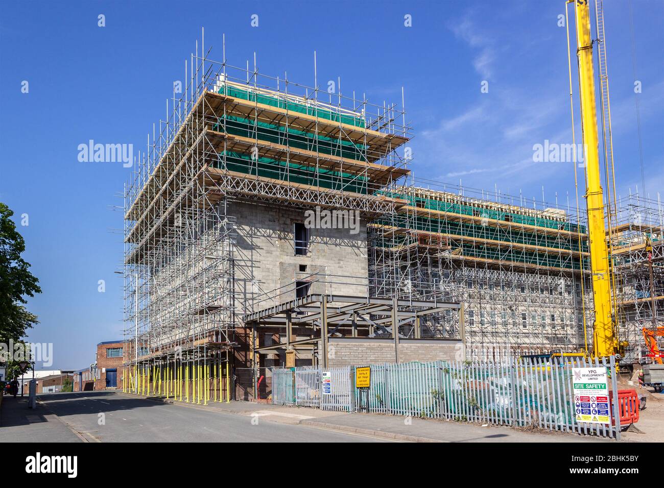 Baustelle für das Studentenwohnhaus Hamilton Hub, Lord Street, Birkenhead Stockfoto
