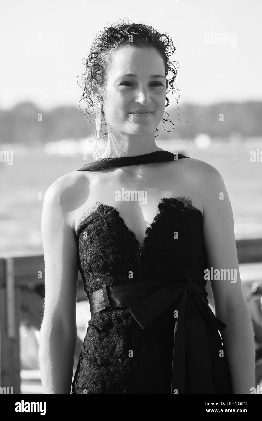 Vicky Krieps Stockfotos Und Bilder Kaufen Alamy