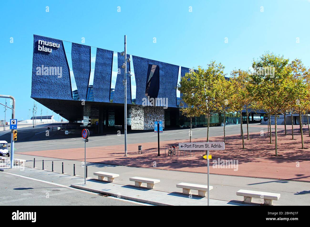 BARCELONA, SPANIEN - OKTOBER 08: Das Blaue Museum in Barcelone (ehemaliges Museum für Naturwissenschaften) wurde komplett erneuert Stockfoto