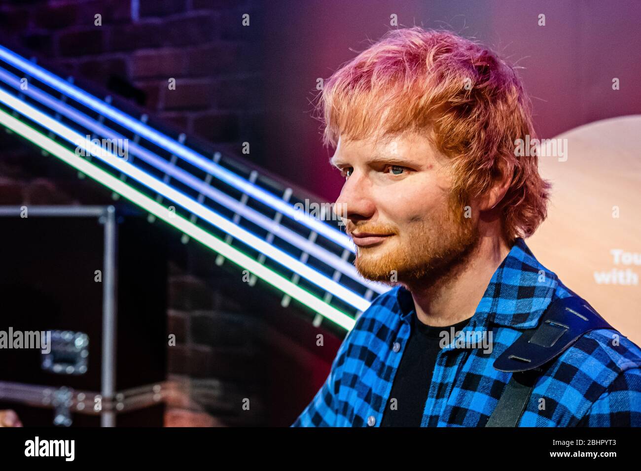 London, England, UK - 2. Januar 2020: Wachsfiguren von Ed Sheeran, Madame Tussauds Wachsfigurenkabinett, eine der beliebtesten Touristenattraktionen Stockfoto