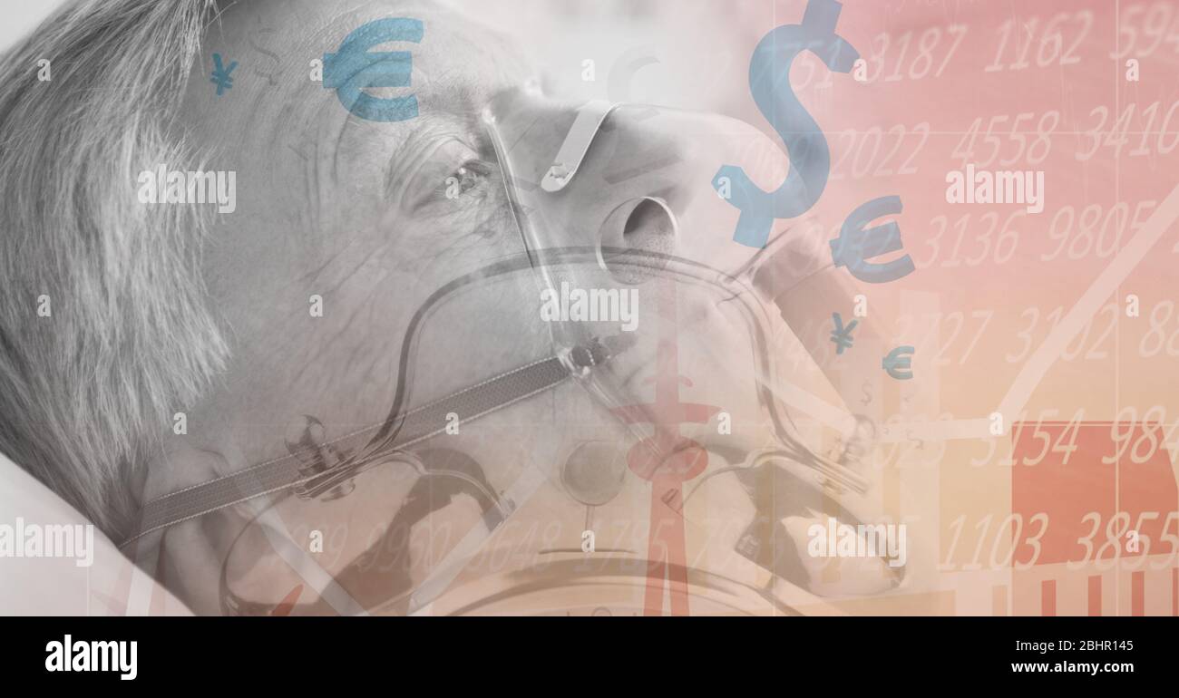 Digitale Darstellung eines älteren männlichen Patienten, der im Krankenhausbett liegt, mit Daten- und Geldsymbol Stockfoto