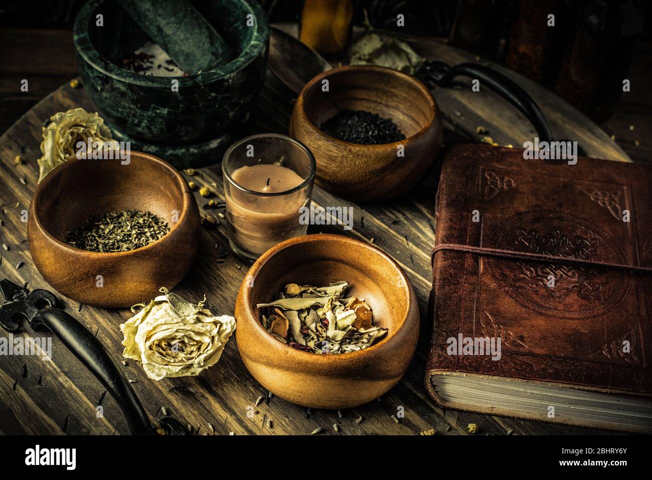 Küche mit natürlichen Zutaten Stillleben Stockfoto