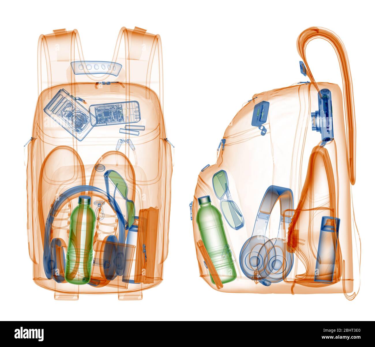 Rucksack unter Röntgenstrahlung bei der Sicherheitskontrolle am Flughafen. Farbspektrum Sicherheitsdetektor Röntgenwellenkonzept. Reguläre Gepäckaufgabe. Stockfoto