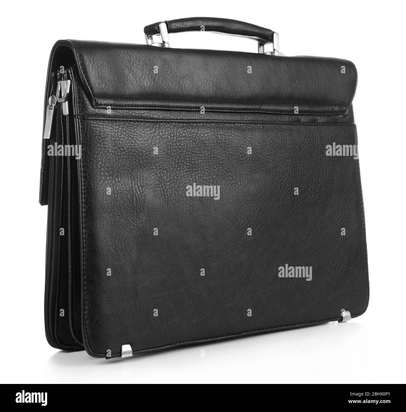 Schwarze Ledertasche isoliert auf weiß Stockfoto