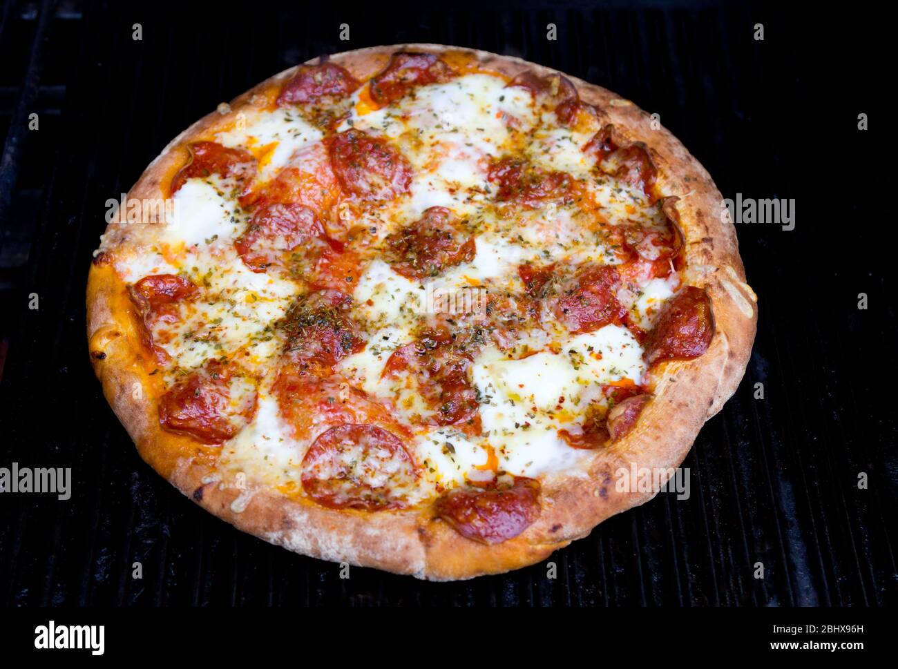 Hausgemachte Pizza Stockfoto