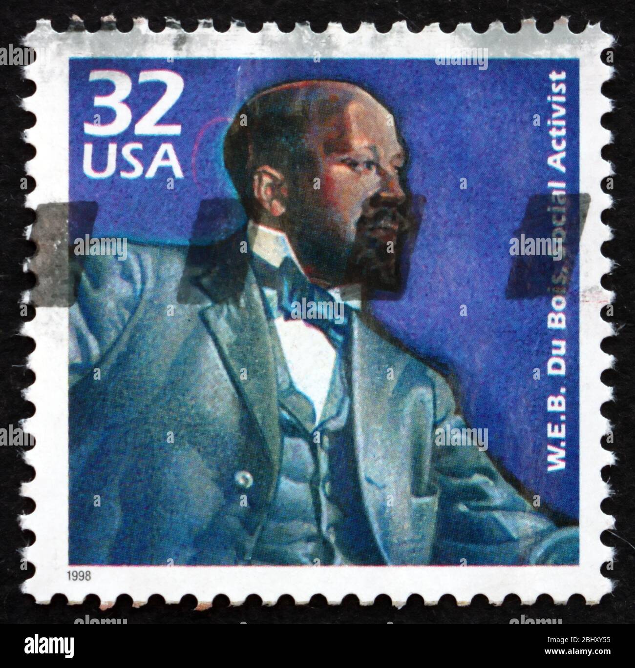 USA - UM 1998: Eine in den USA gedruckte Briefmarke zeigt W. E. B. Du Bois, Sozialaktivist, Soziologe und Historiker, um 1998 Stockfoto