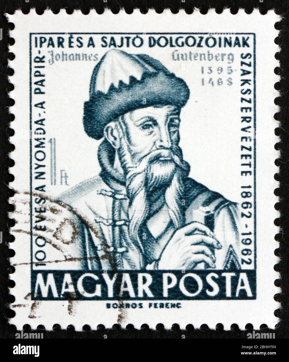 UNGARN - UM 1962: Eine Briefmarke in Ungarn zeigt Johannes Gutenberg, deutscher Schmied, Goldschmied, Drucker und Verleger, Erfinder der PR Stockfoto