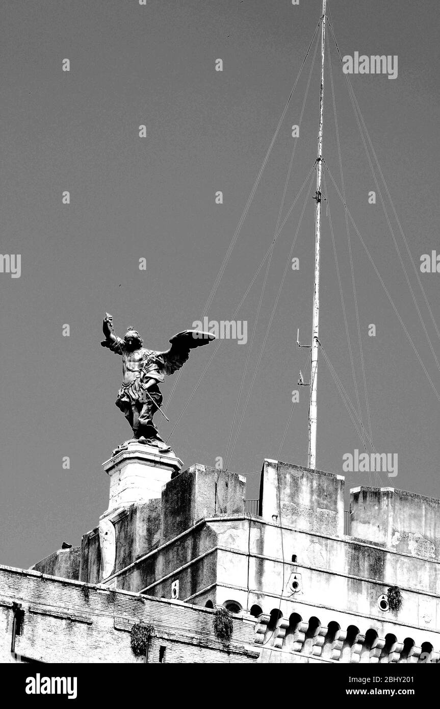 Statue auf der Engelsburg, Rom. Stockfoto