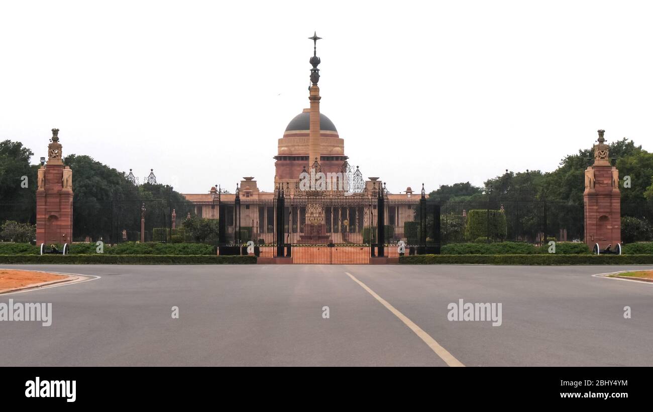 Aufnahme eines Eingangstors zum Haus des Präsidenten in Neu-delhi Stockfoto