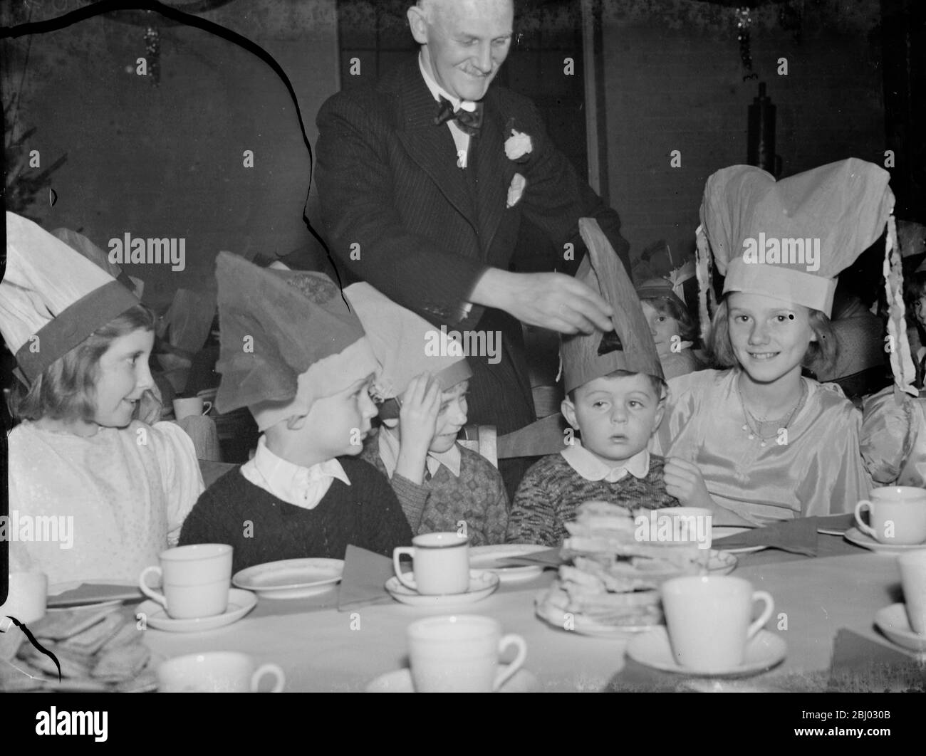 Die Rates Zahler Association halten ihre Kinder ' s Partei in New Eltham . - 1938 Stockfoto