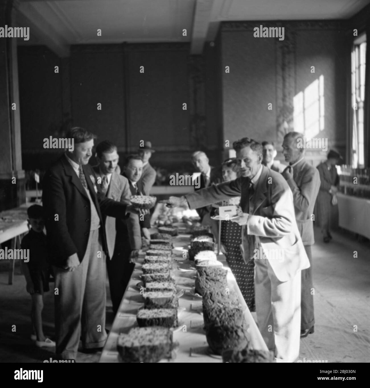 Ein Kuchen Wettbewerb bei Crayford Blume zeigen. - 29. August 1936 Stockfoto