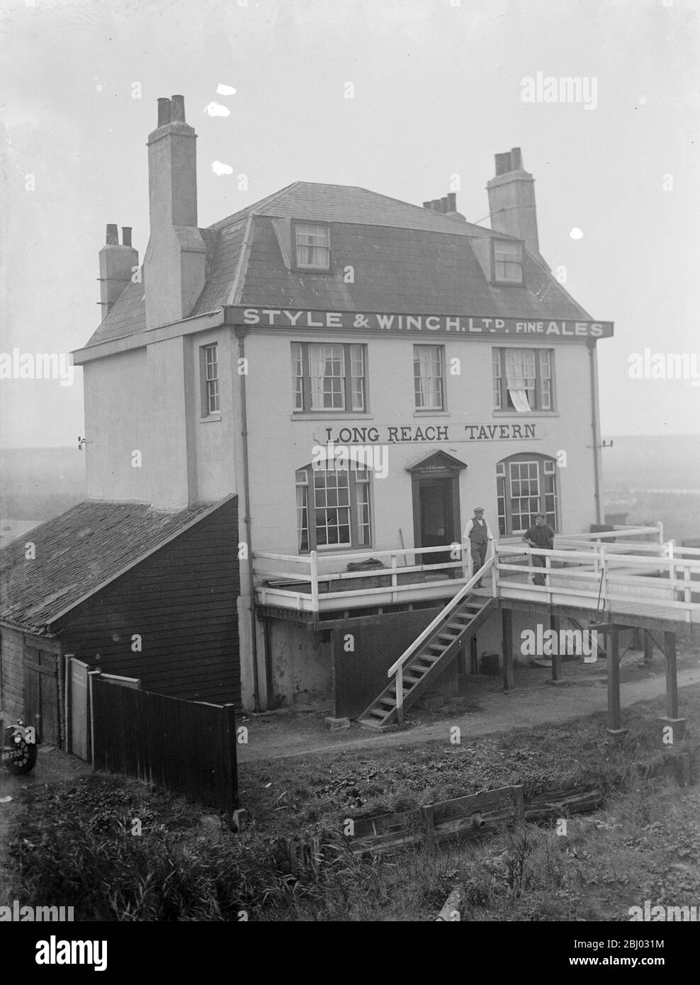 Die Long Reach Tavern in Dartford, Kent. - 1936 Stockfoto