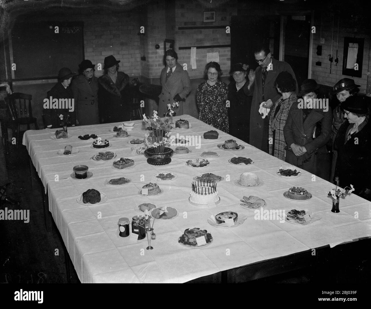 Sidcup Abend Institut Kochkunst Display . - 1938 Stockfoto