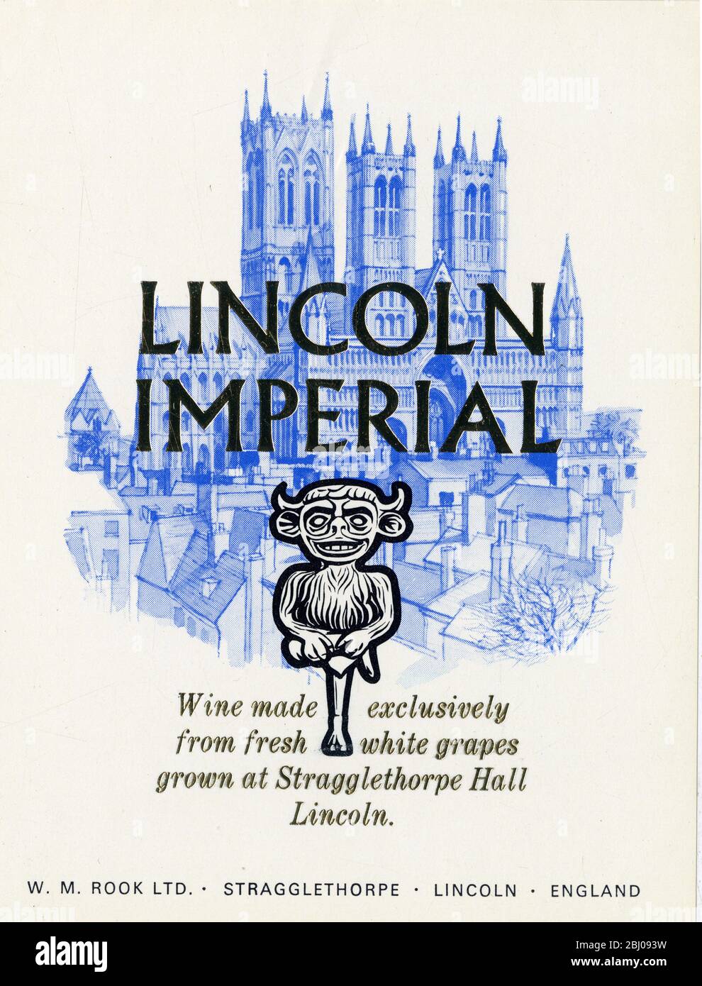 Weinetikett - Lincoln Imperial English Wine. Wein, der ausschließlich aus frischen weißen Trauben hergestellt wird, die in der Stragglethorpe Hall, Lincoln, angebaut werden. Stockfoto
