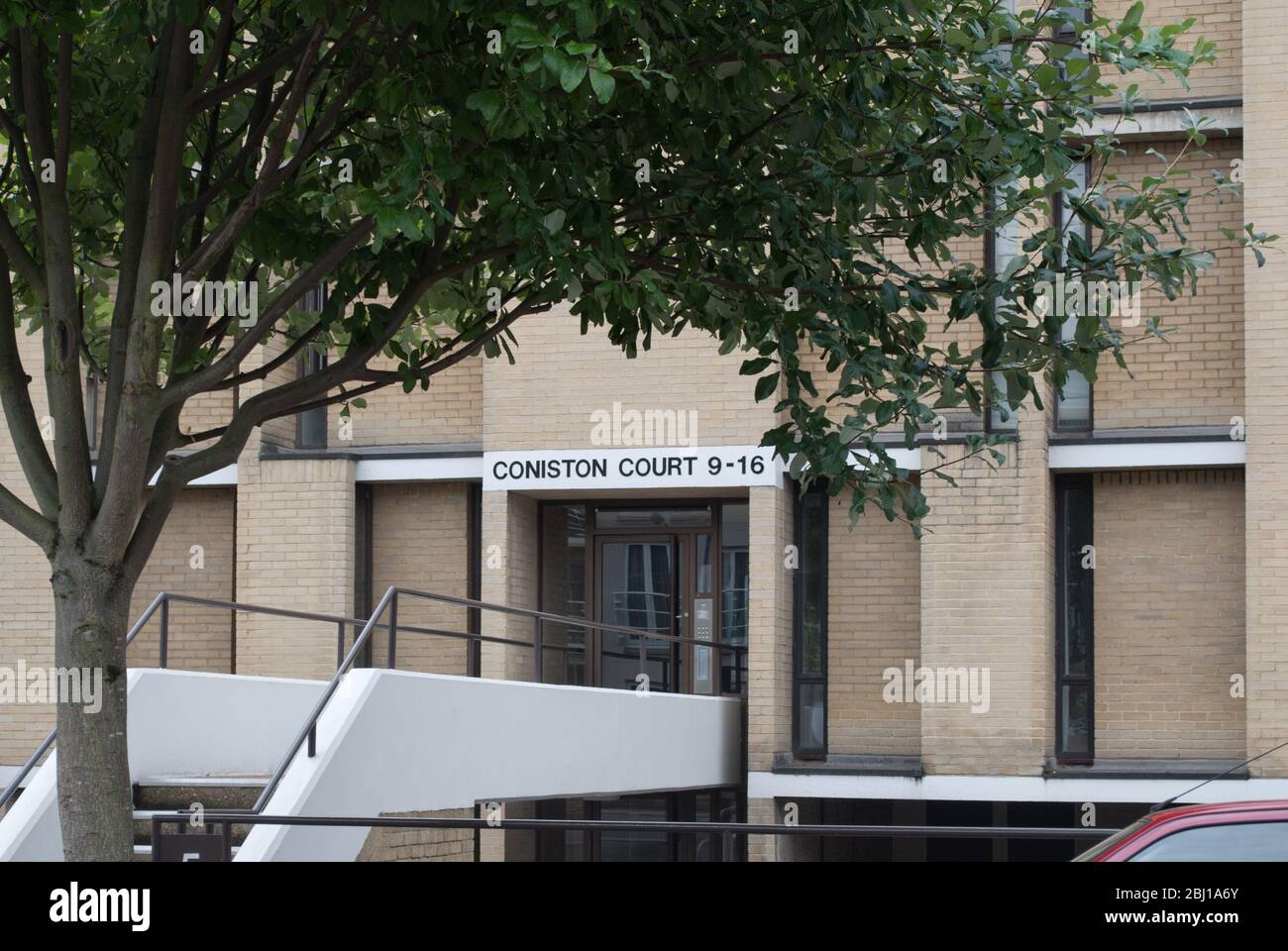 Architektur der 1970er Jahre Wohngebäude Coniston Court, 5 Carlton