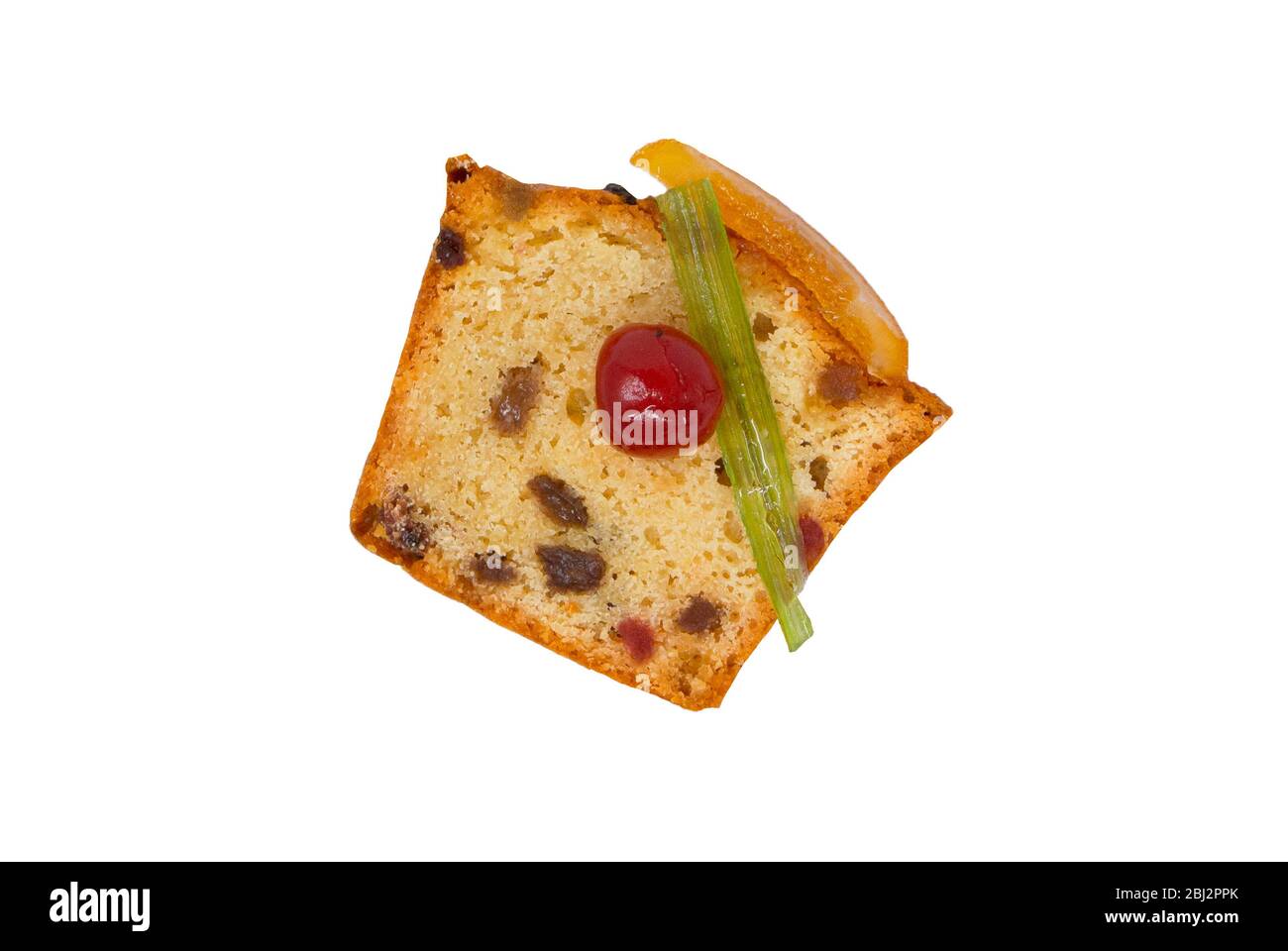 Ein Stück kandierten Obst Kuchen mit weißem Hintergrund Stockfoto