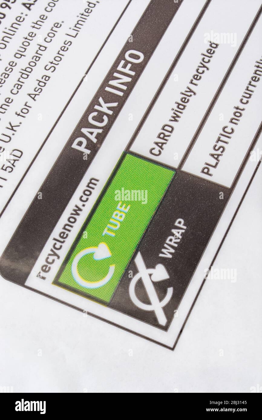 ASDA Produktkennzeichnung mit Recyclingstatus der Verpackung. Für den Krieg gegen weichen Kunststoff, weithin recyceltes Logo, Informationen zum Recycling von Verpackungen, Lebensmitteletiketten. Stockfoto