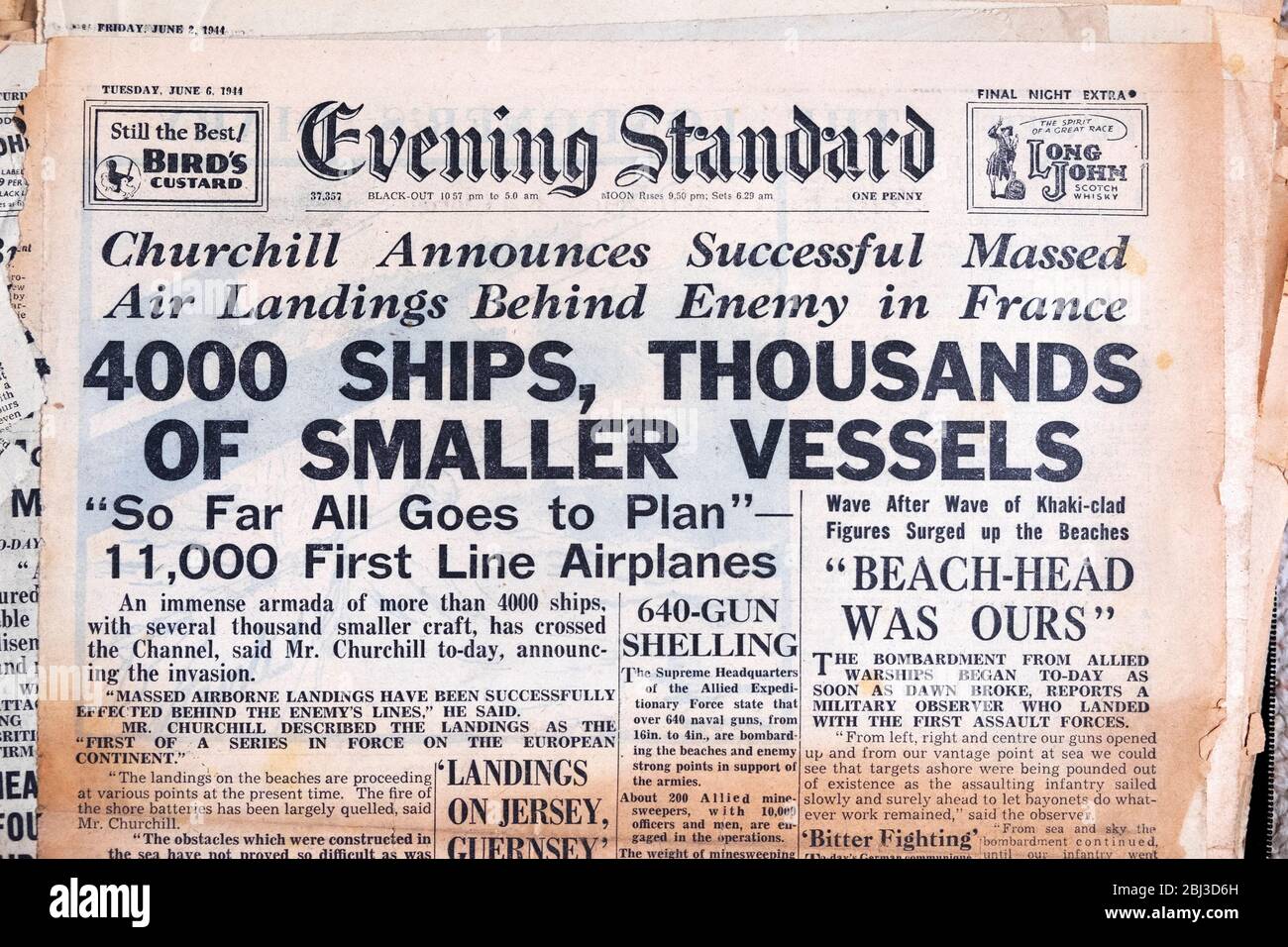 '4000 Schiffe, Tausende von kleineren Schiffen' 'Churchill kündigt Air Landings France' Evening Standard WW2 Zeitung Schlagzeile 6 Juli 1944 London UK Stockfoto