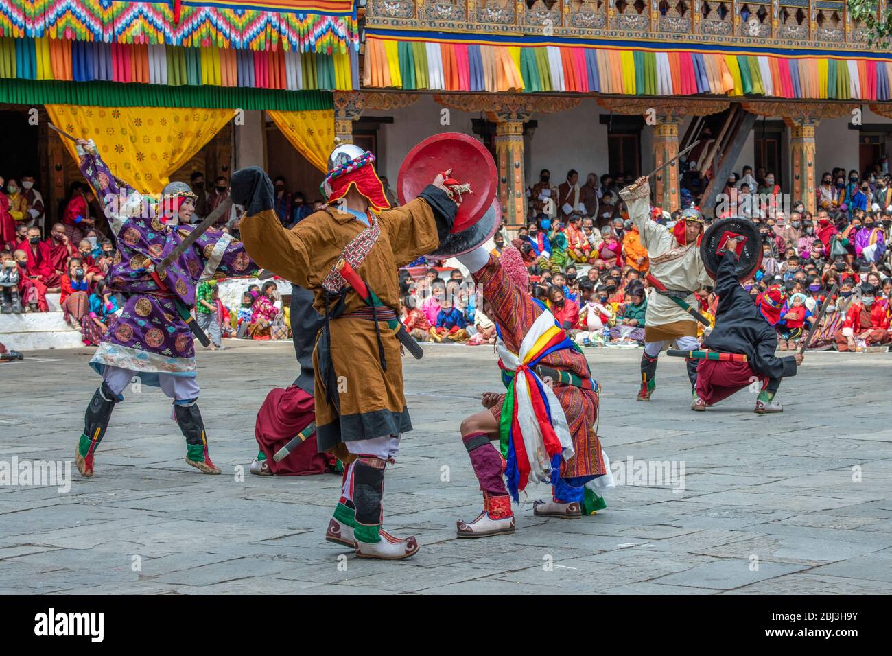 Bhutan, Punakha Dzong. Punakha Drubchen Festival, erinnert an den Sieg von Bhutan über tibetische Armeen. Stockfoto