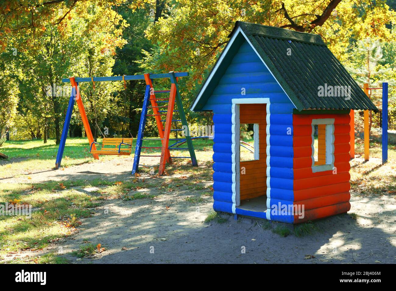 Kinderspielplatz im Park Stockfoto