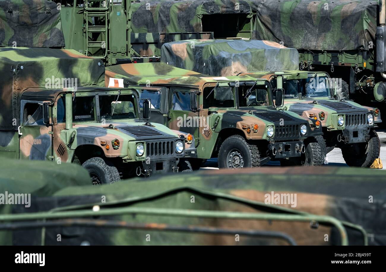 Marine Corps Humvees im Marine Corps Base Camp Lejeune. Stockfoto