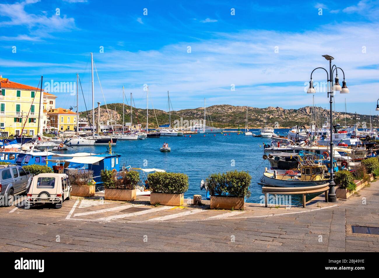 La Maddalena, Sardinien / Italien 2019/07/17 Panoramablick auf den