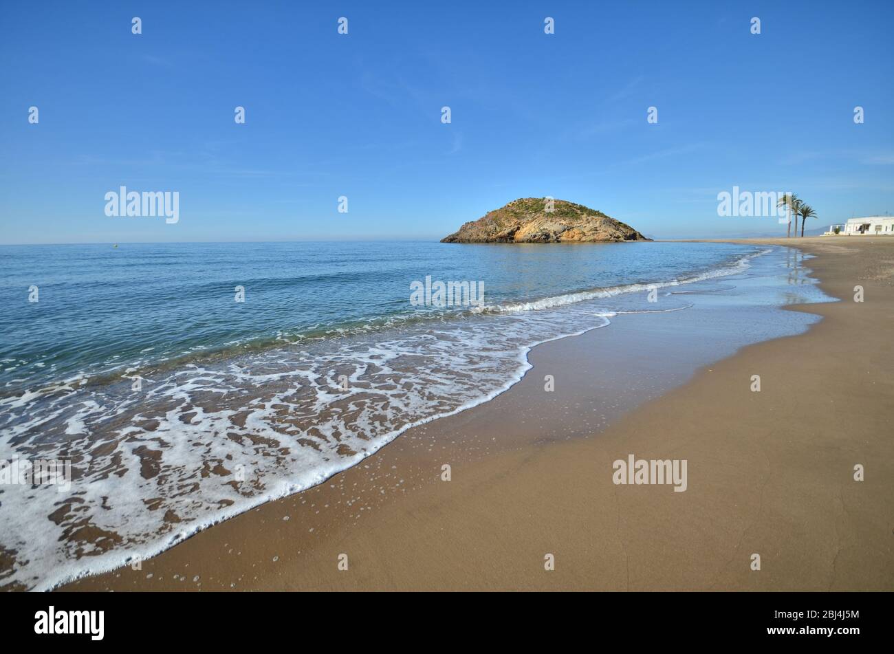 Playa de Nares am Morgen. Entlang der Küste von Mazarrón. Murcia. Spanien. Stockfoto