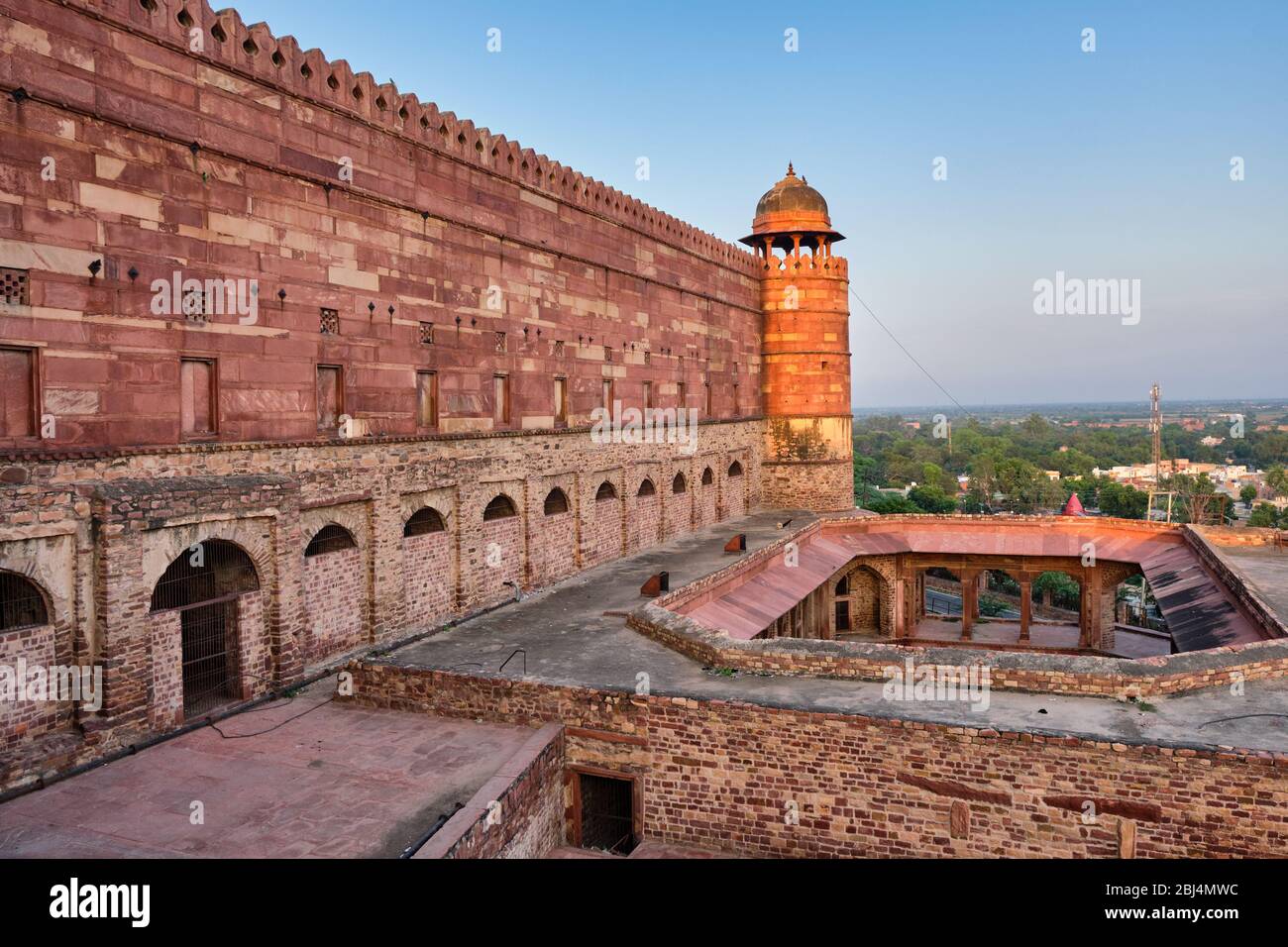 Fatehpur Sikri, ehemalige Hauptstadt des Mogulreiches, gegründet 1571 von Kaiser Akbar, UNESCO-Weltkulturerbe in Agra, Uttar Pradesh, Indien Stockfoto