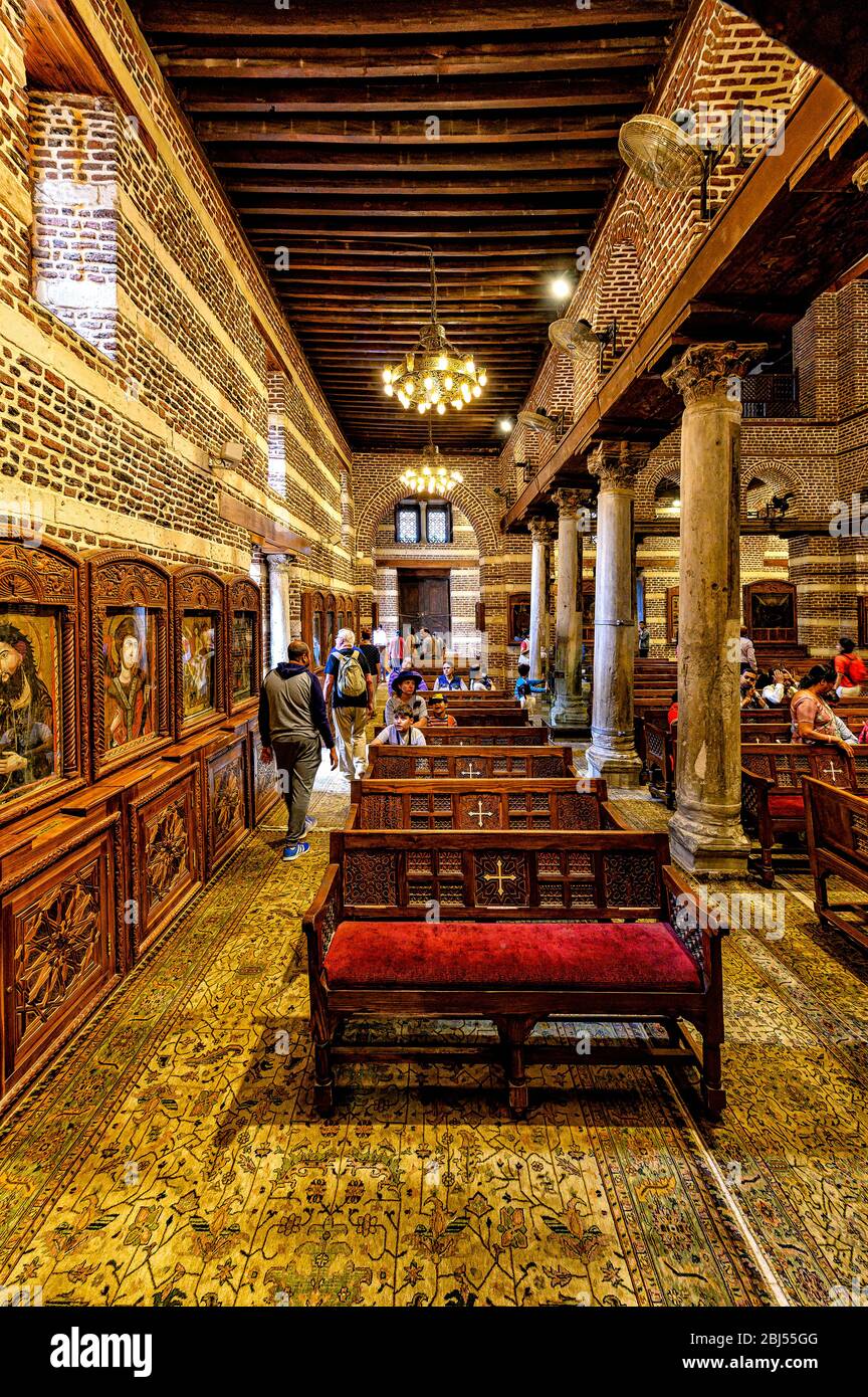 In der Kirche der Heiligen Sergius und Bacchus gibt es eine Reihe alter Ikonen, die Szenen aus dem Leben Christi, der Jungfrau Maria und einigen Heiligen darstellen Stockfoto