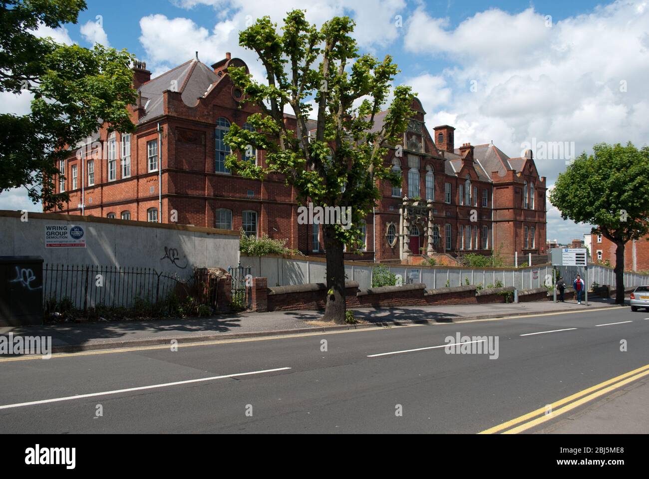 Flämischer Barock viktorianische Architektur 1890er Red Brick Swindon College Building Burkhardt Hall, 175 Victoria Road Swindon SN1 von Thomas Ball Silcock Stockfoto