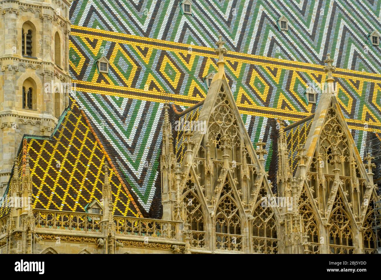 Stephansdom Dompdach, Wien, Niederösterreich, Österreich Stockfoto