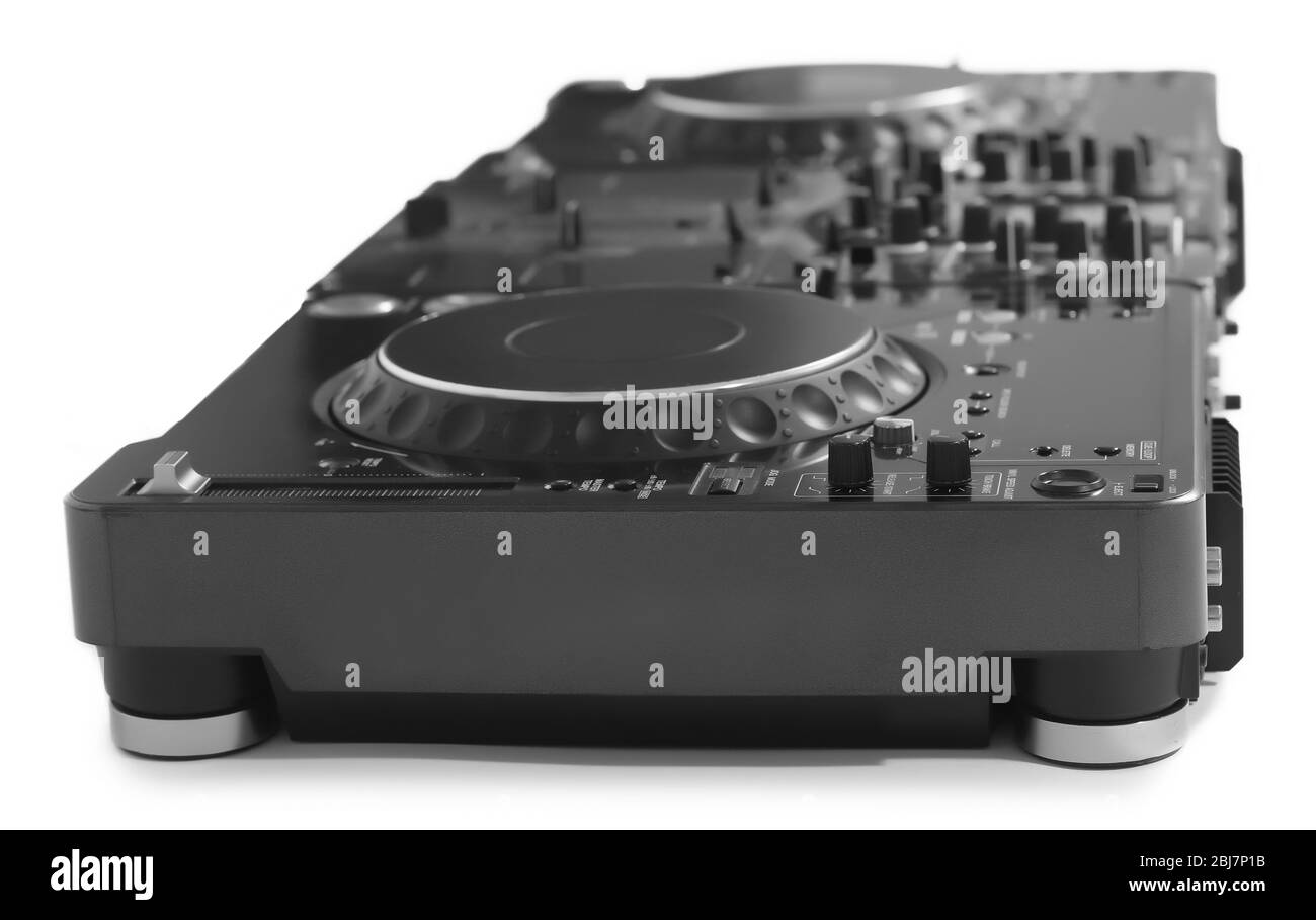 DJ-Mixer isoliert auf weiß Stockfoto